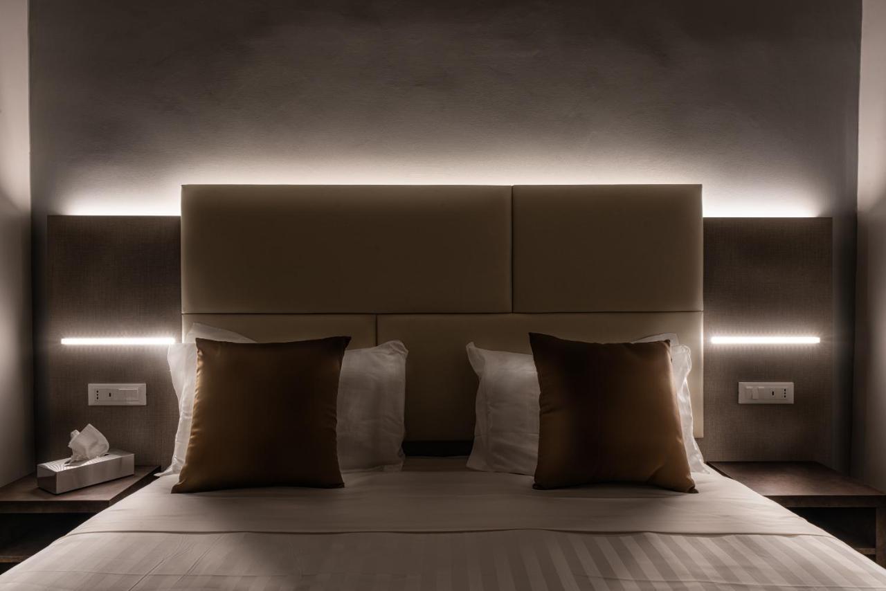 Trinita Grand Suite روما المظهر الخارجي الصورة