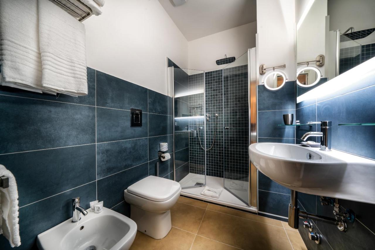 Trinita Grand Suite روما المظهر الخارجي الصورة